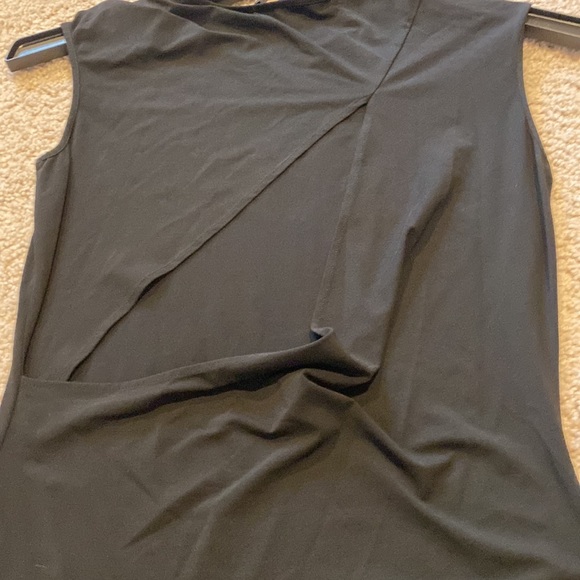 Parallel Dress - Picture 3 of 6